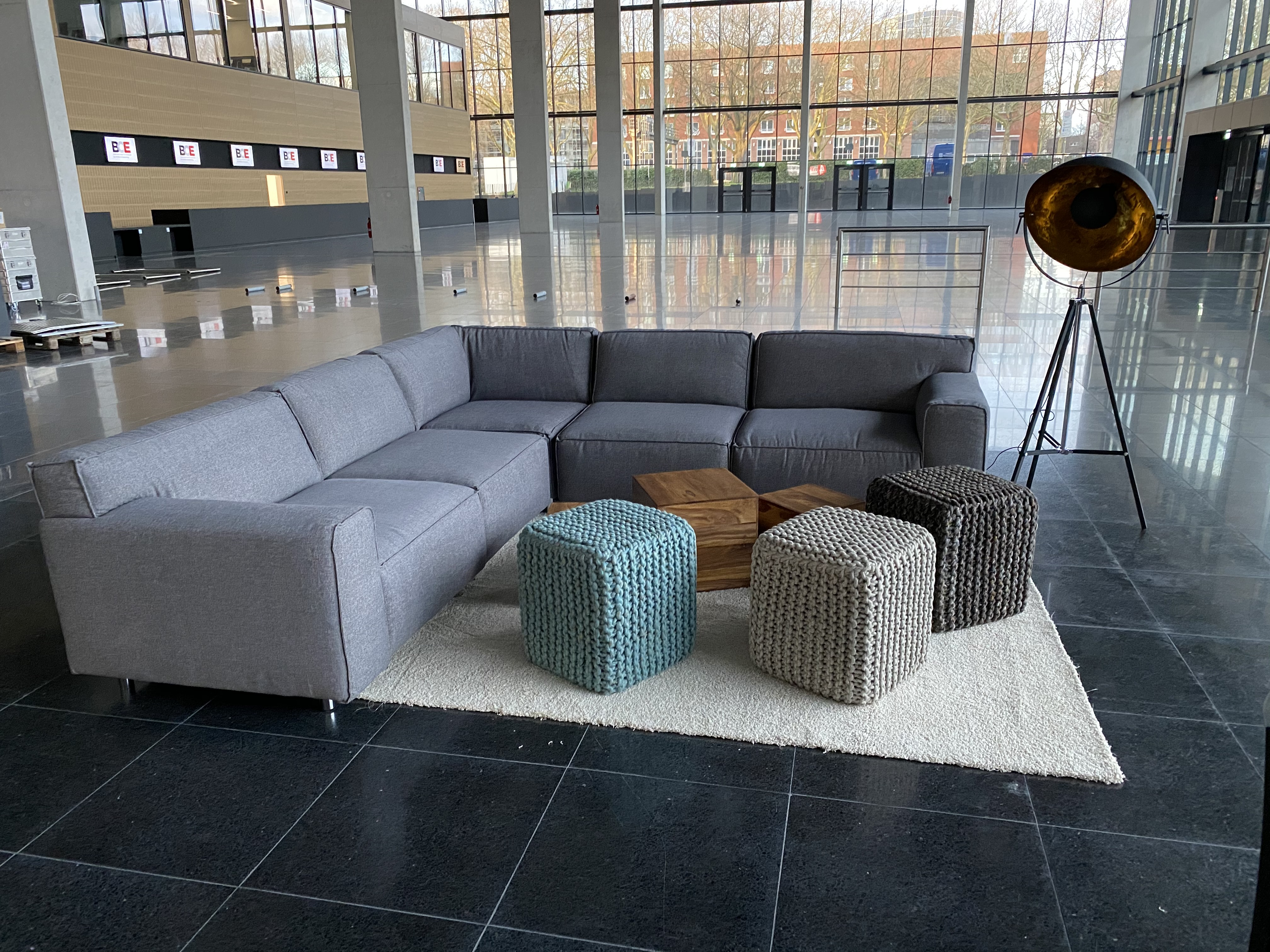 New York Lounge Strick Pouf Golden Sun