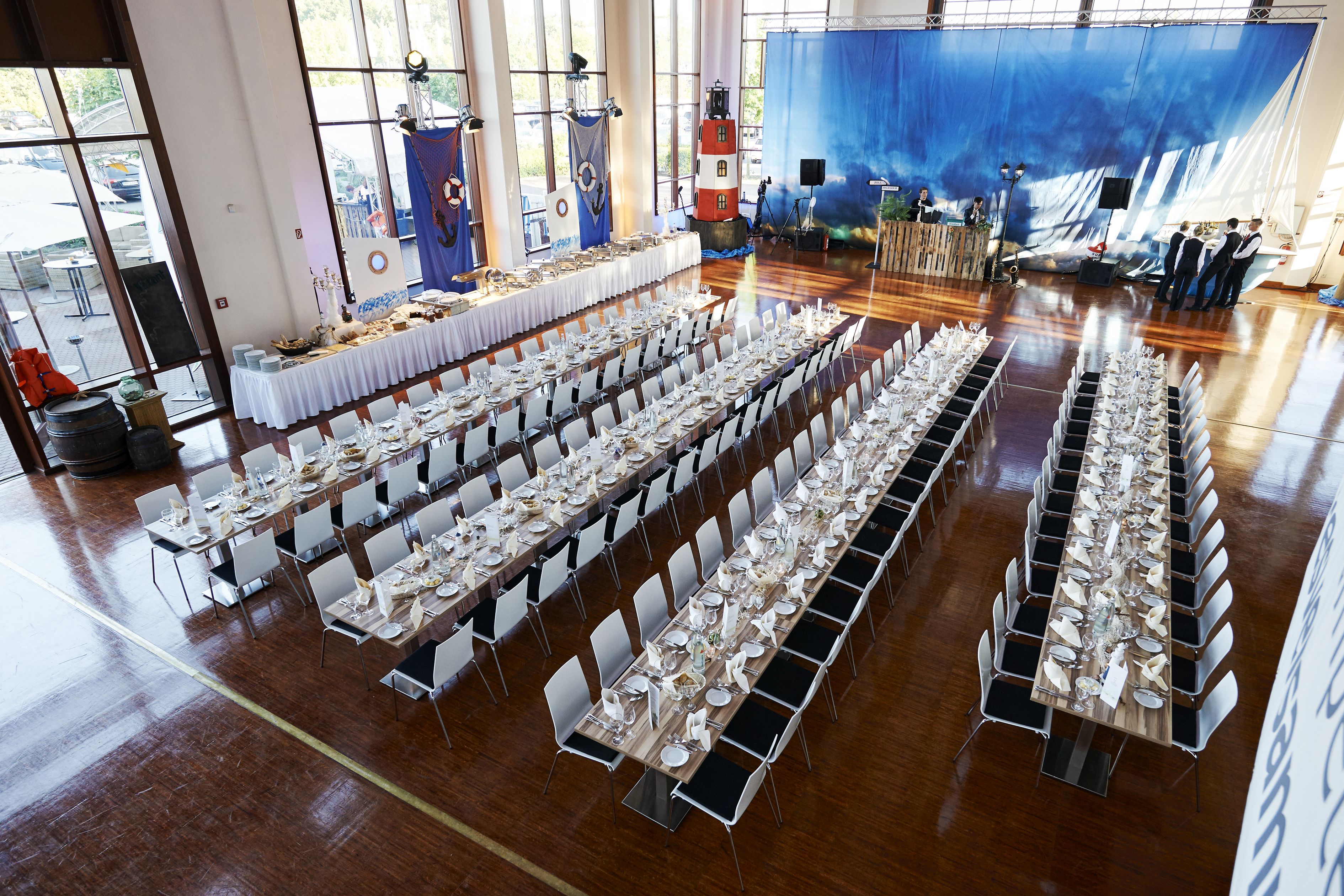 55535_Hightable_Tiffany (1)