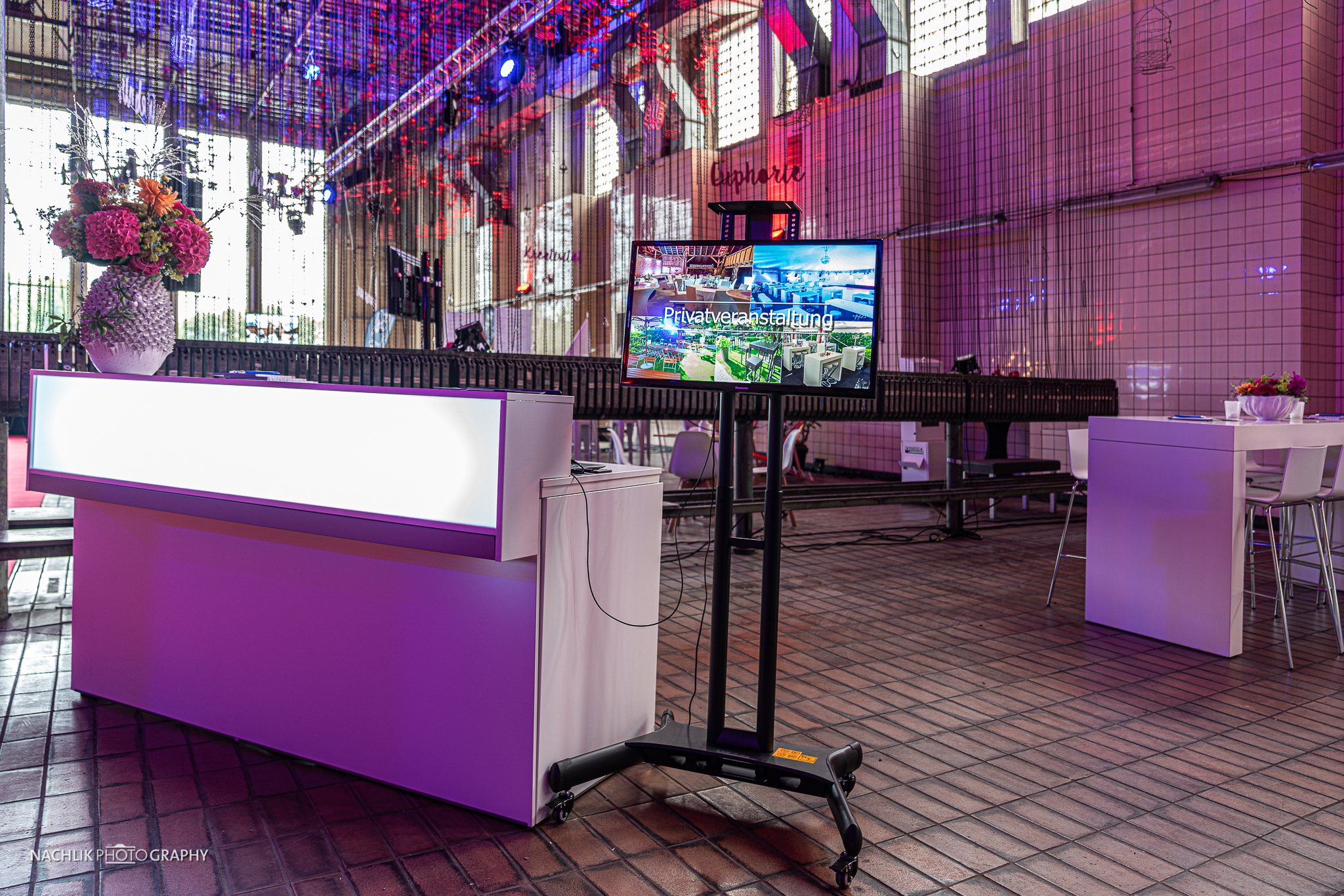 59002_Empfangstheke_White