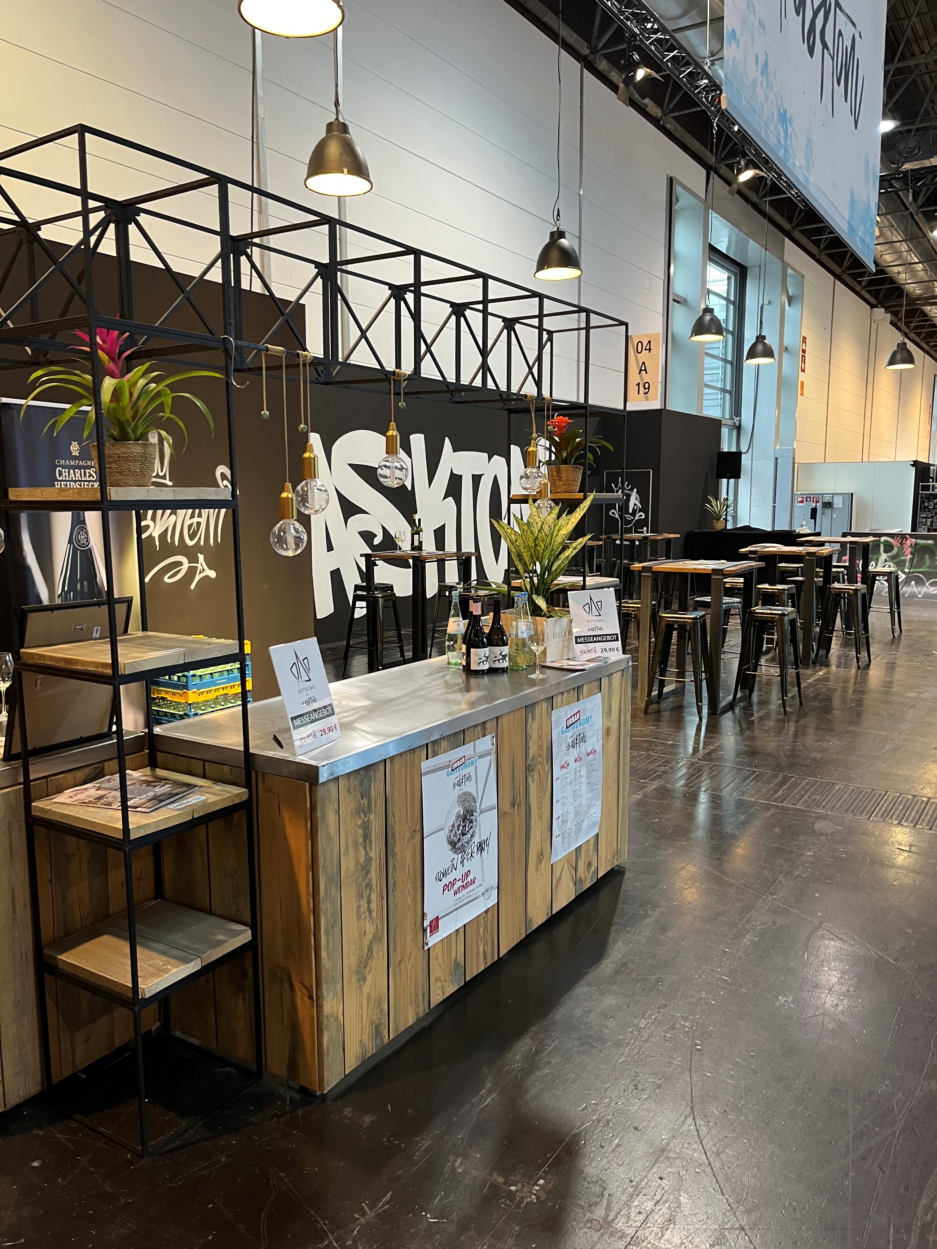 Theke Bauholz Factory Regal