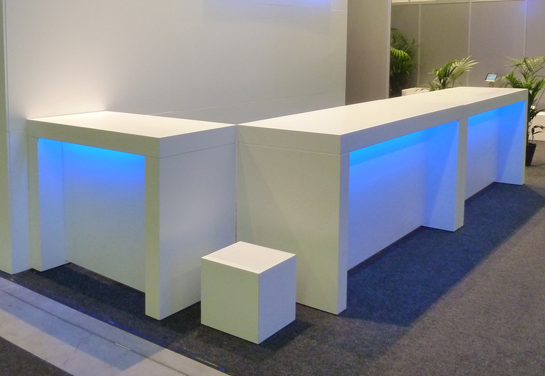 60380 + 60381 + CARRIE + LED + Theke (2)